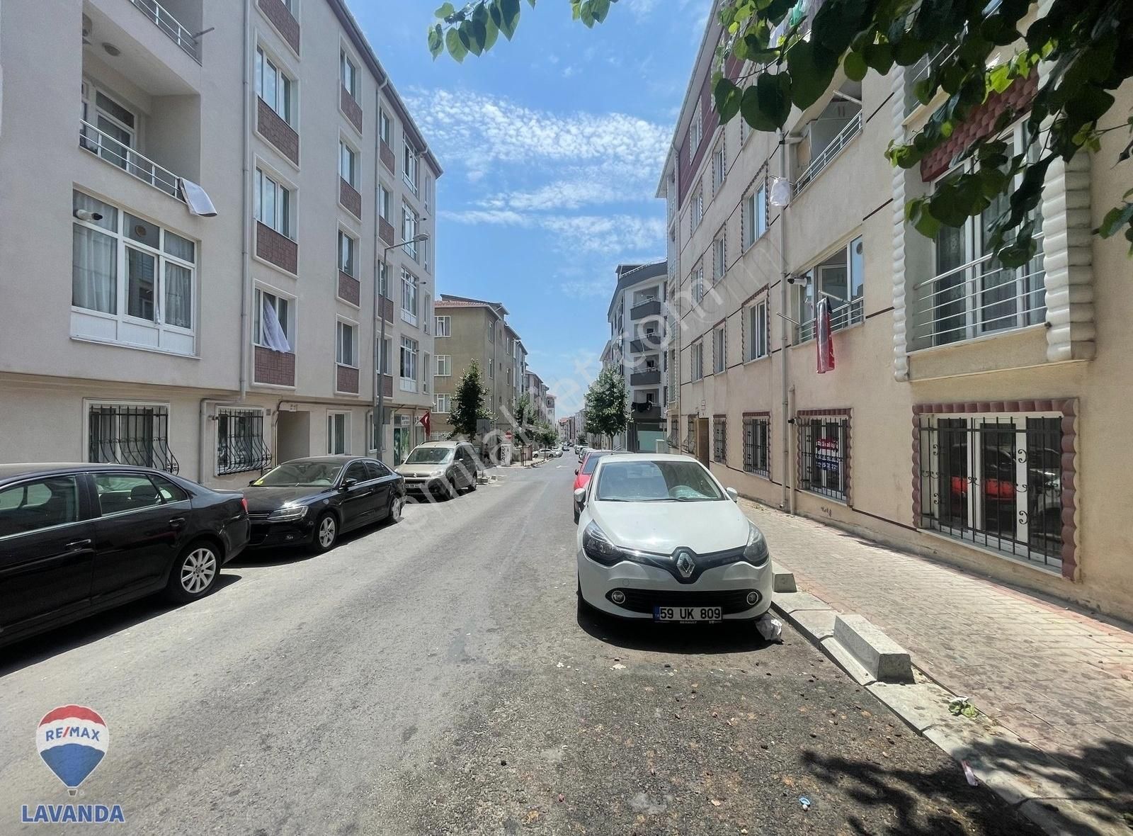 Çorlu Reşadiye Mh. Fevzi Çakmak Cad Üzeri Kiralık 2+1 Daire