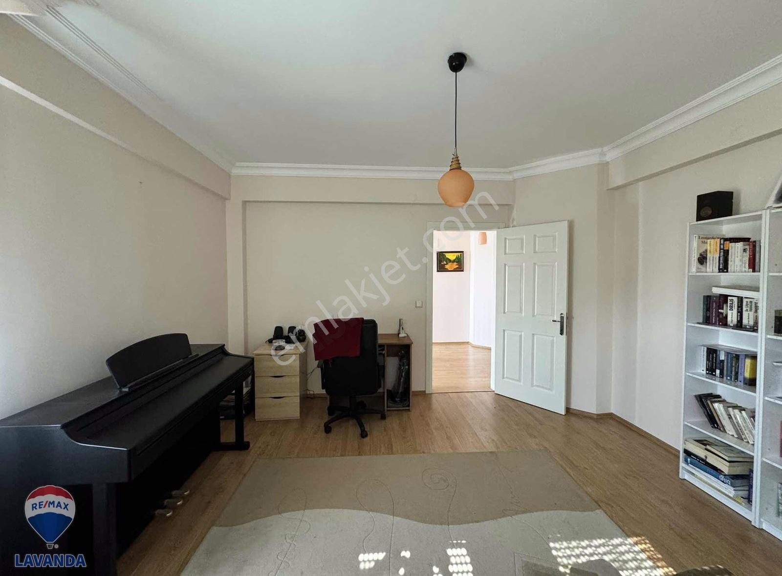Çorlu Hürriyet Mah. Site İçinde Güney Cephe Müstakil 6+1 Villa - Görsel 23