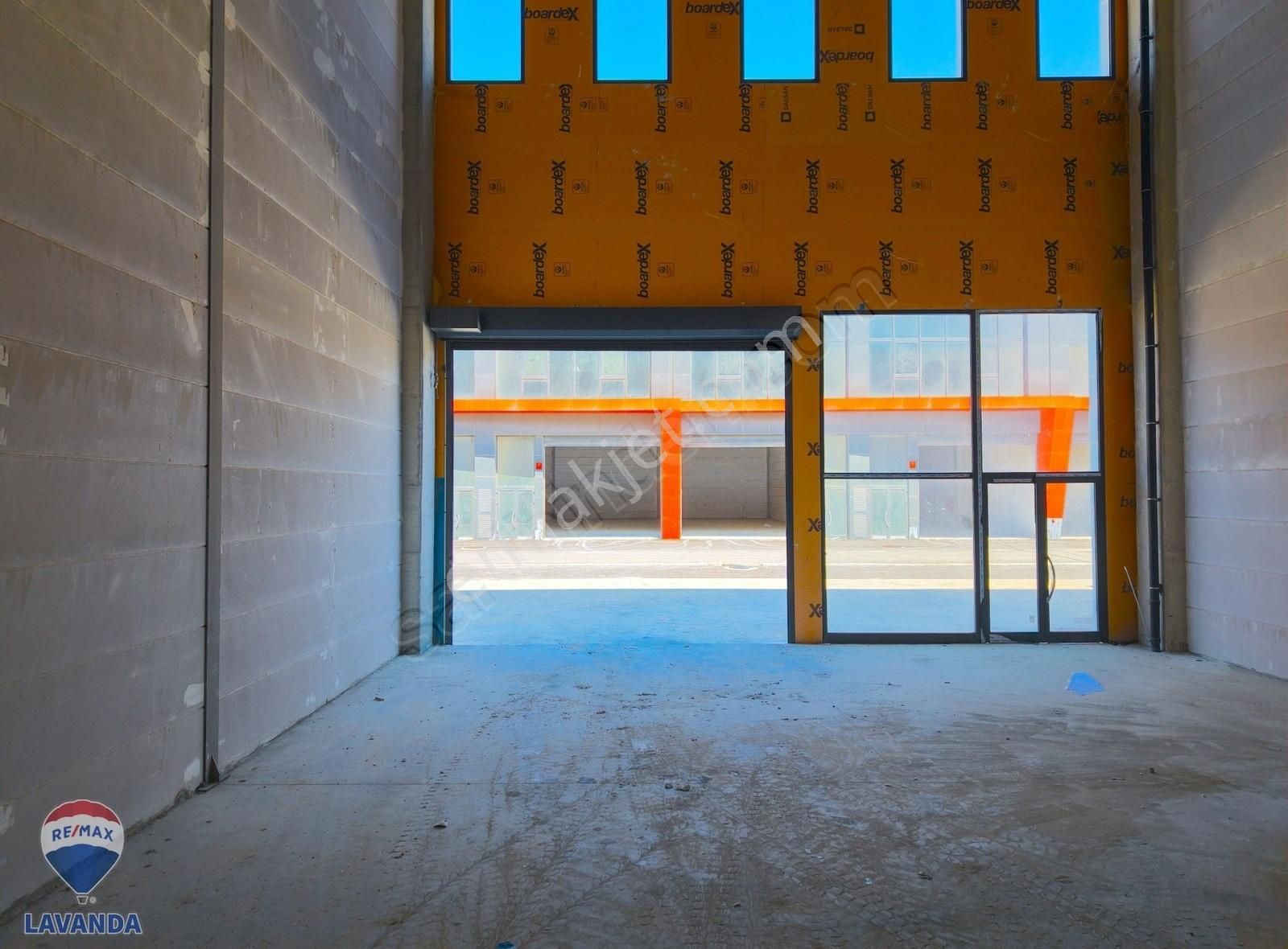 Remax Lavanda Çorlu 1. Osb Yeni Nesil Sanayi Sit. 673 M2 Kiralık - Görsel 4