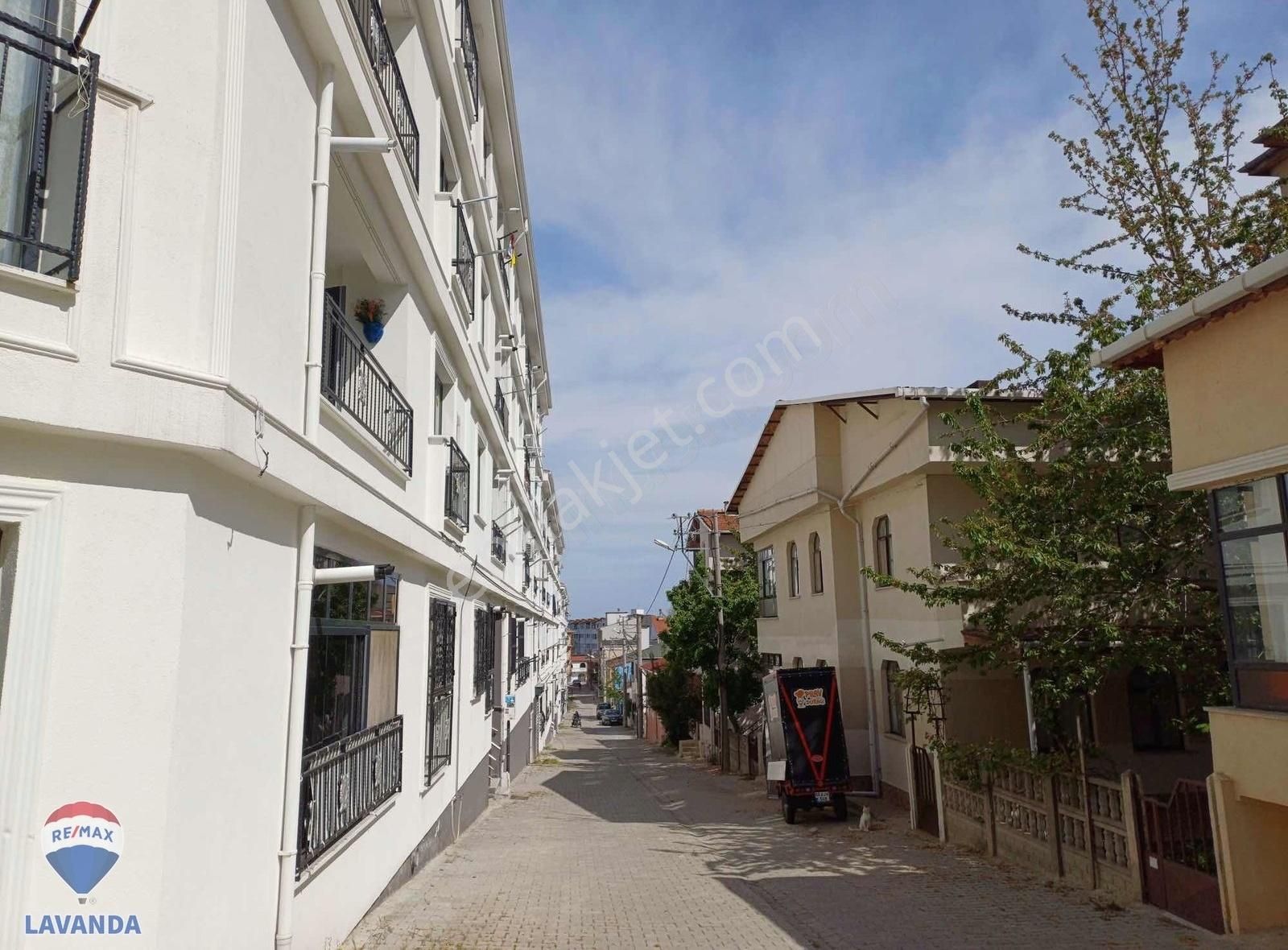 Remax Lavanda'dan Kumbağ Mahallesinde 2+1 Satılık Daire - Görsel 12