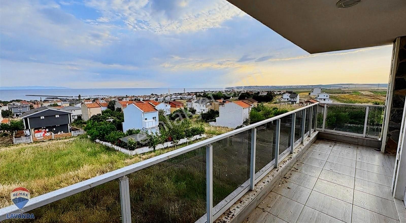 Re/max Lavandadan Nato Limanı Karşısı Deniz Manzaralı Villalar - Görsel 22