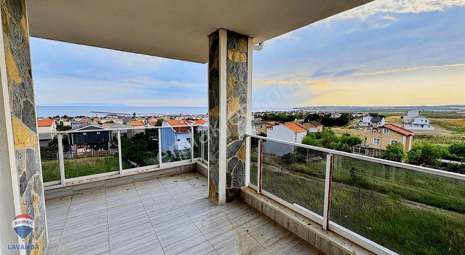 Re/max Lavandadan Nato Limanı Karşısı Deniz Manzaralı Villalar - Görsel 26