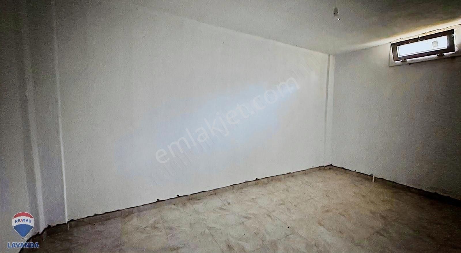 Re/max Lavandadan Nato Limanı Karşısı Deniz Manzaralı Villalar - Görsel 23