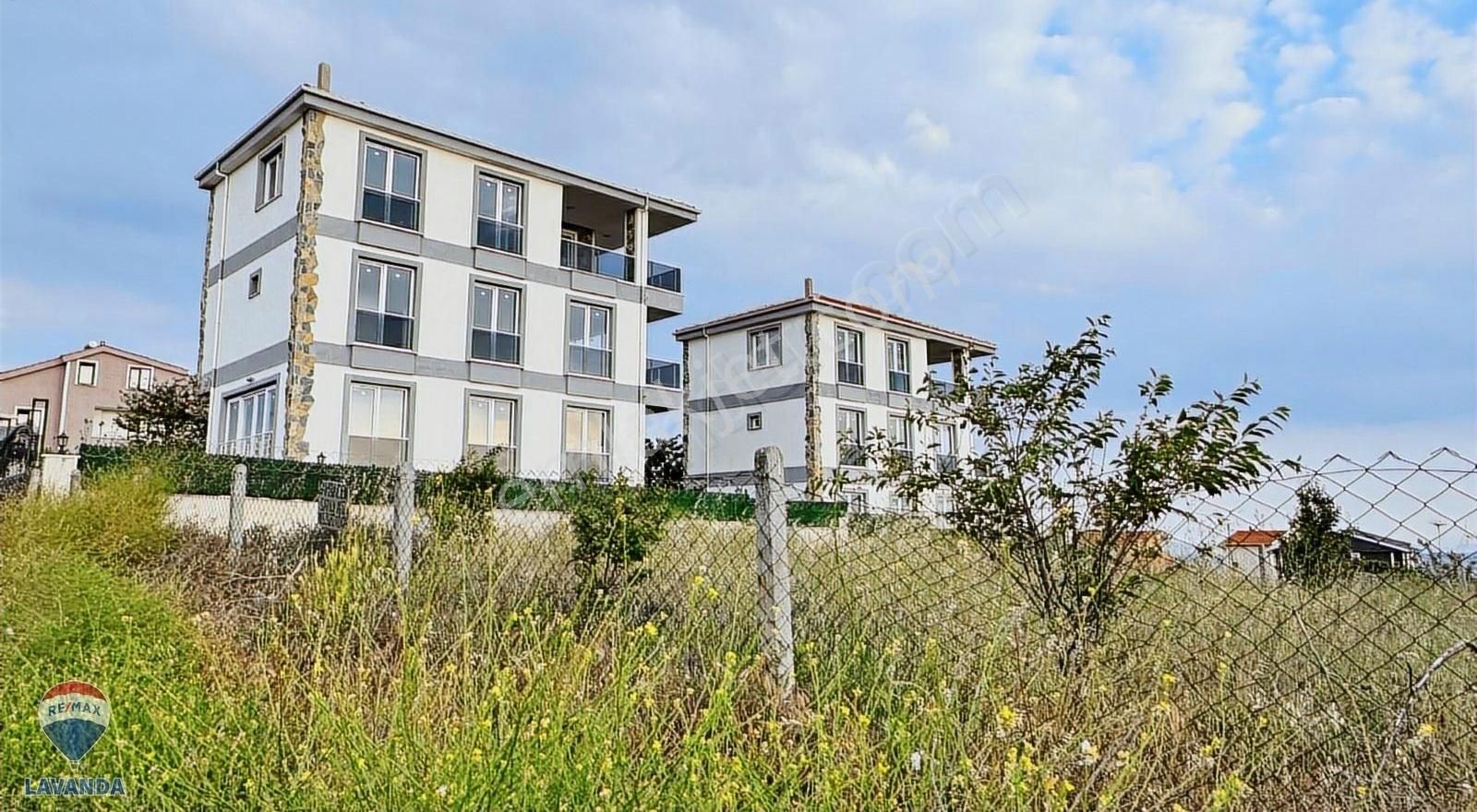 Re/max Lavandadan Nato Limanı Karşısı Deniz Manzaralı Villalar - Görsel 10