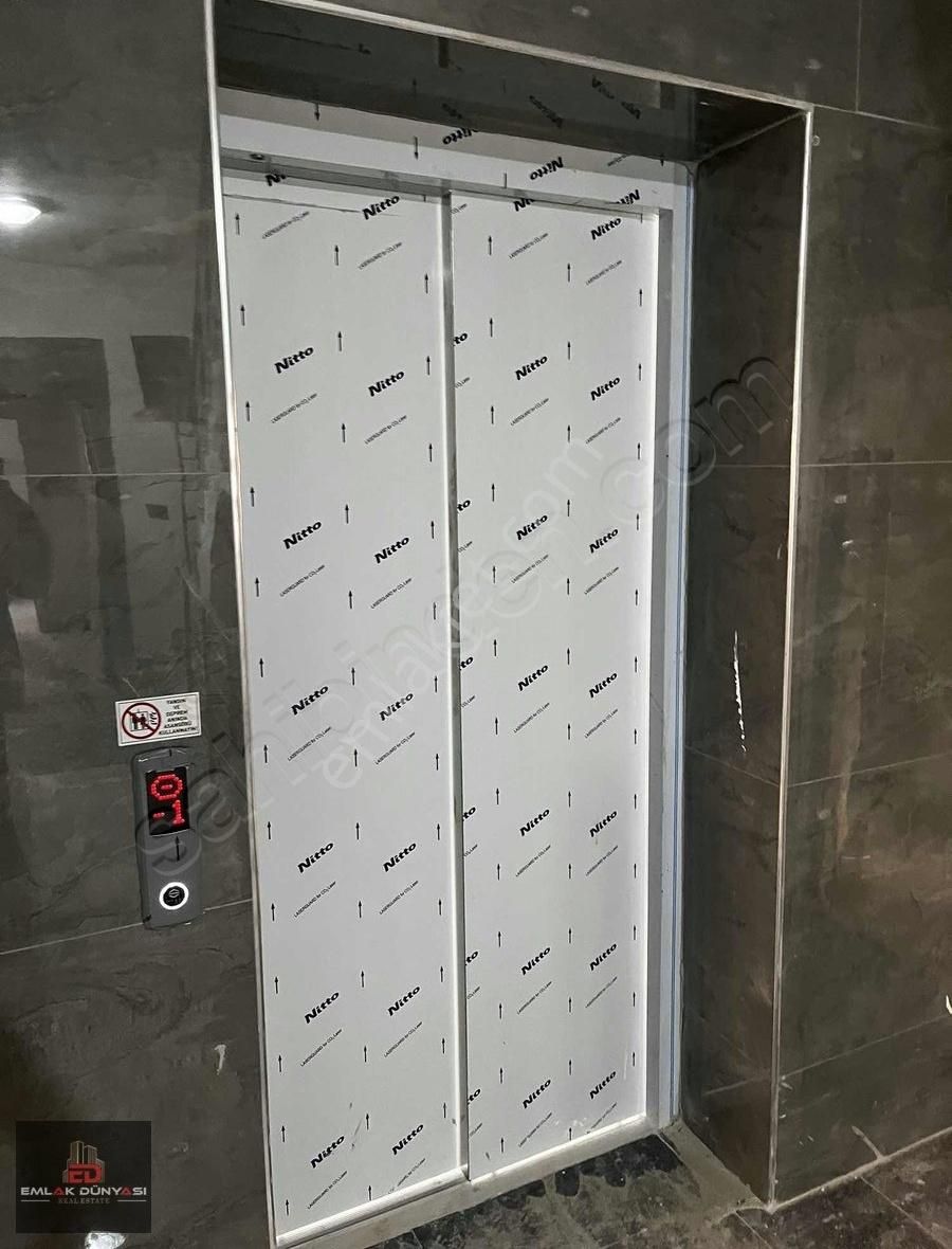Sıfır, Asansörlü, Kapalı Mutfaklı 3 Cepheli Ara Kat Daire!