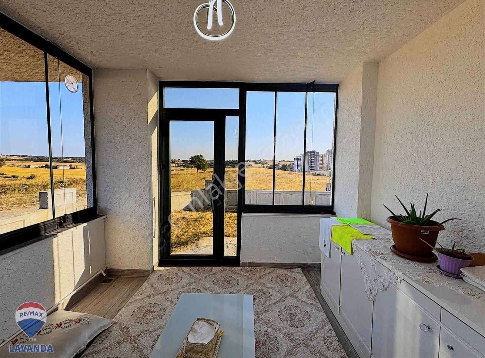 Tekirdağ Çerkezköy Kızılpınarda Sıfır İskanlı 6+2 Müstakil Villa - Görsel 13