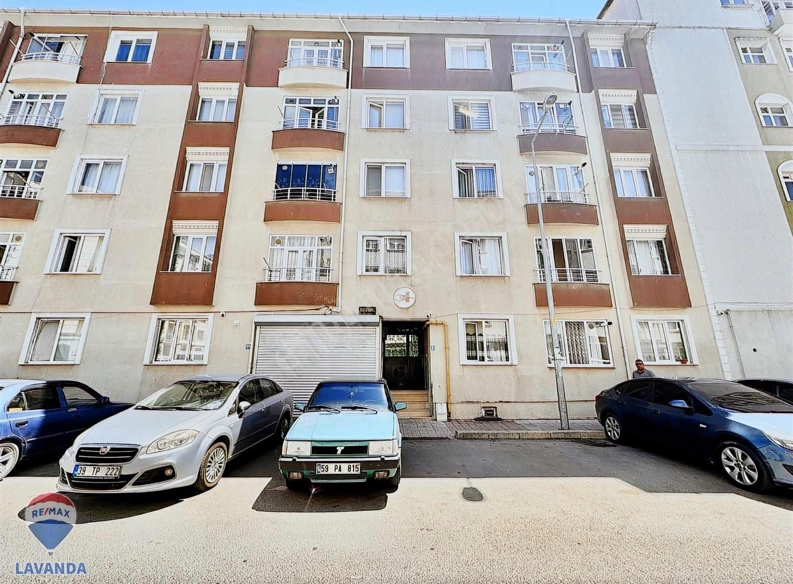 Remax Lavandadan Cumhuriyet Parkı Civari Kiralık Daire