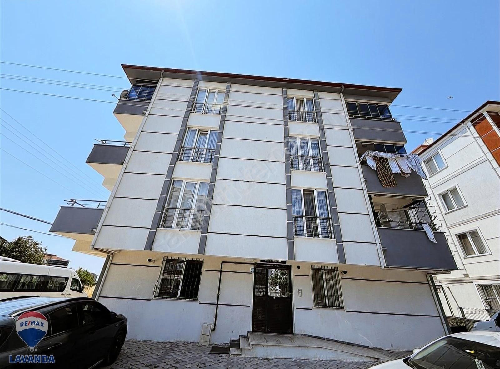 Remax Lavanda'dan Havuzlarda 1+1 Kiralık Daire