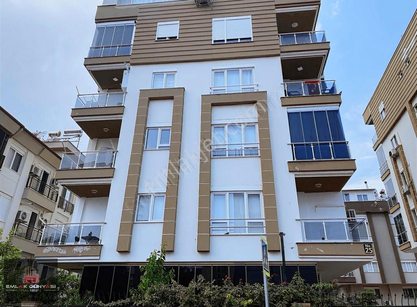 Meydankavağında Site İçi Müthiş Lokasyonda Arakat Yeni 2+1