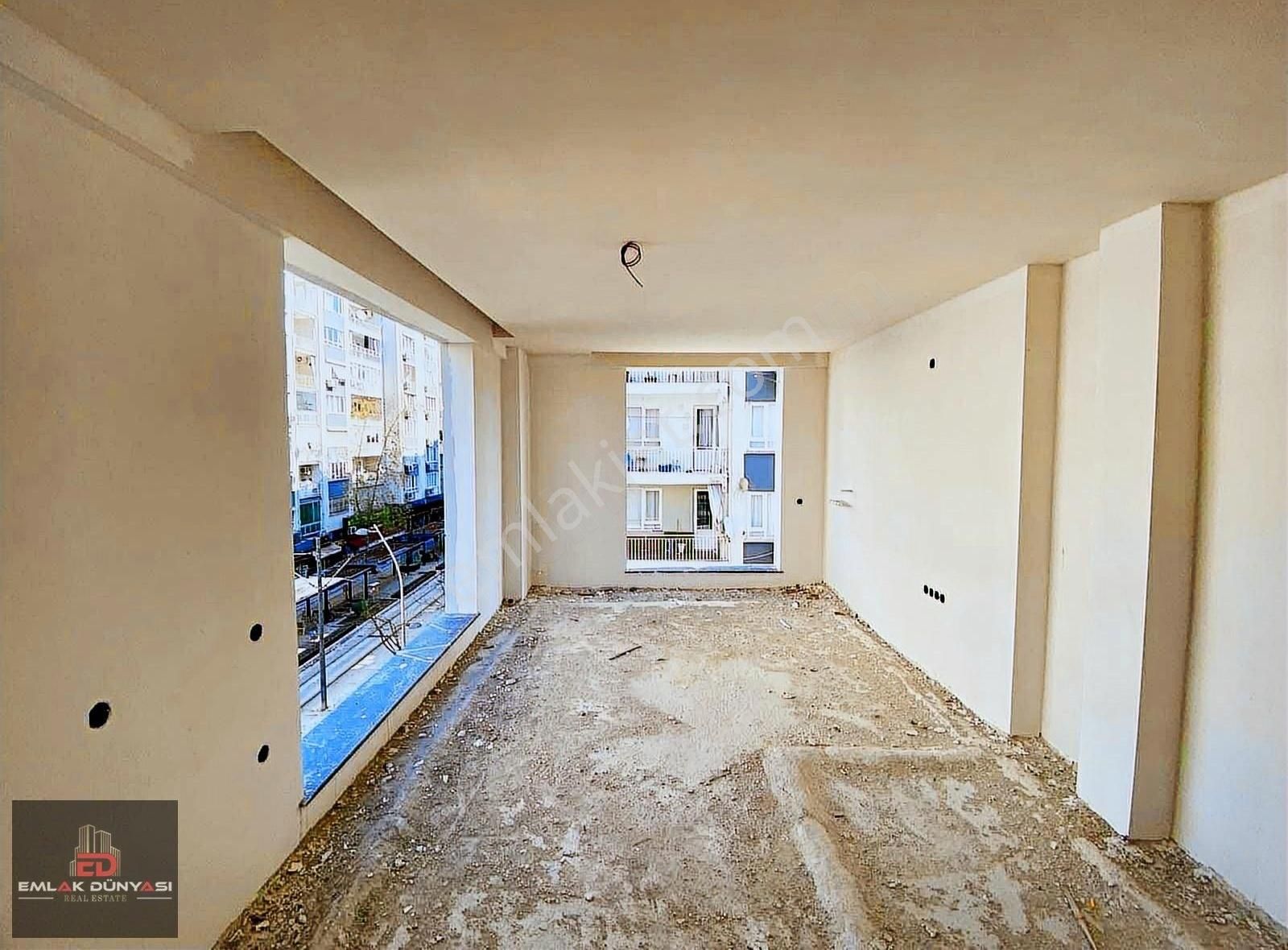 Ali Çetinkaya Cadde Üzeri 1+1 Yatırımlık Daireler