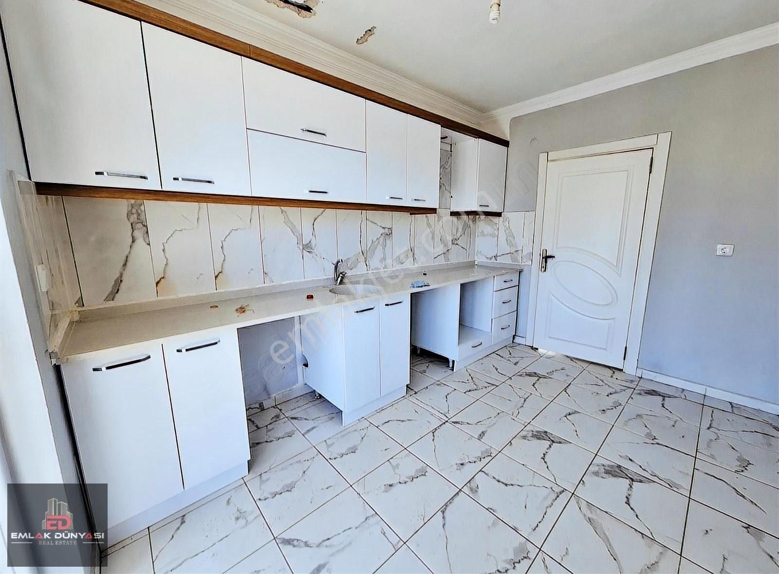 Fevziçakmak Mah.katta Tek 4 Cephe 3+1 145m2 Satılık Daire