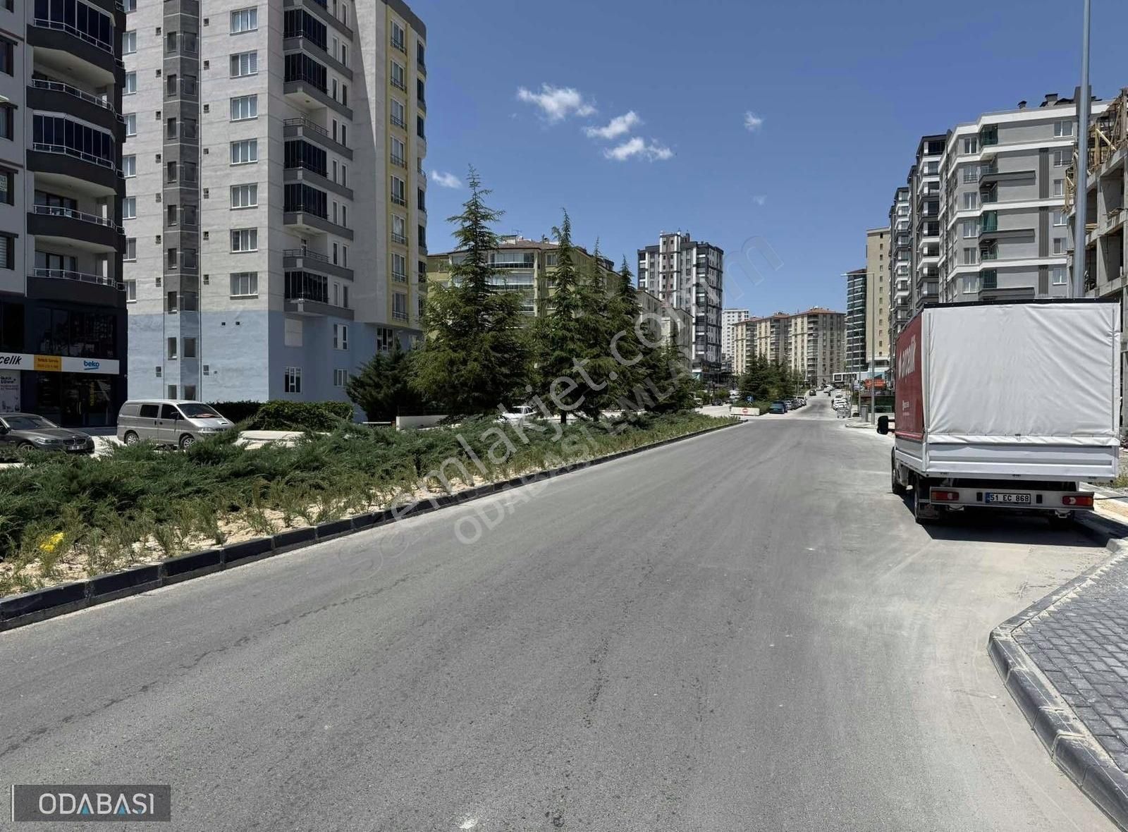 Sabancı Kavşağında Geniş Lüx 4+1 Daire