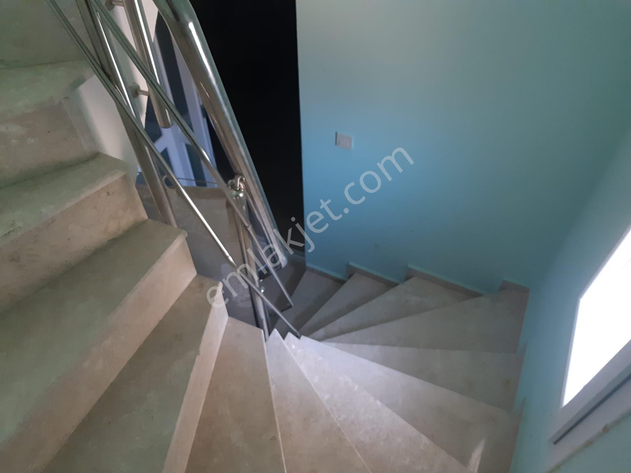 Seferihisar Sığacıkta Yeni Tripleks - Görsel 10