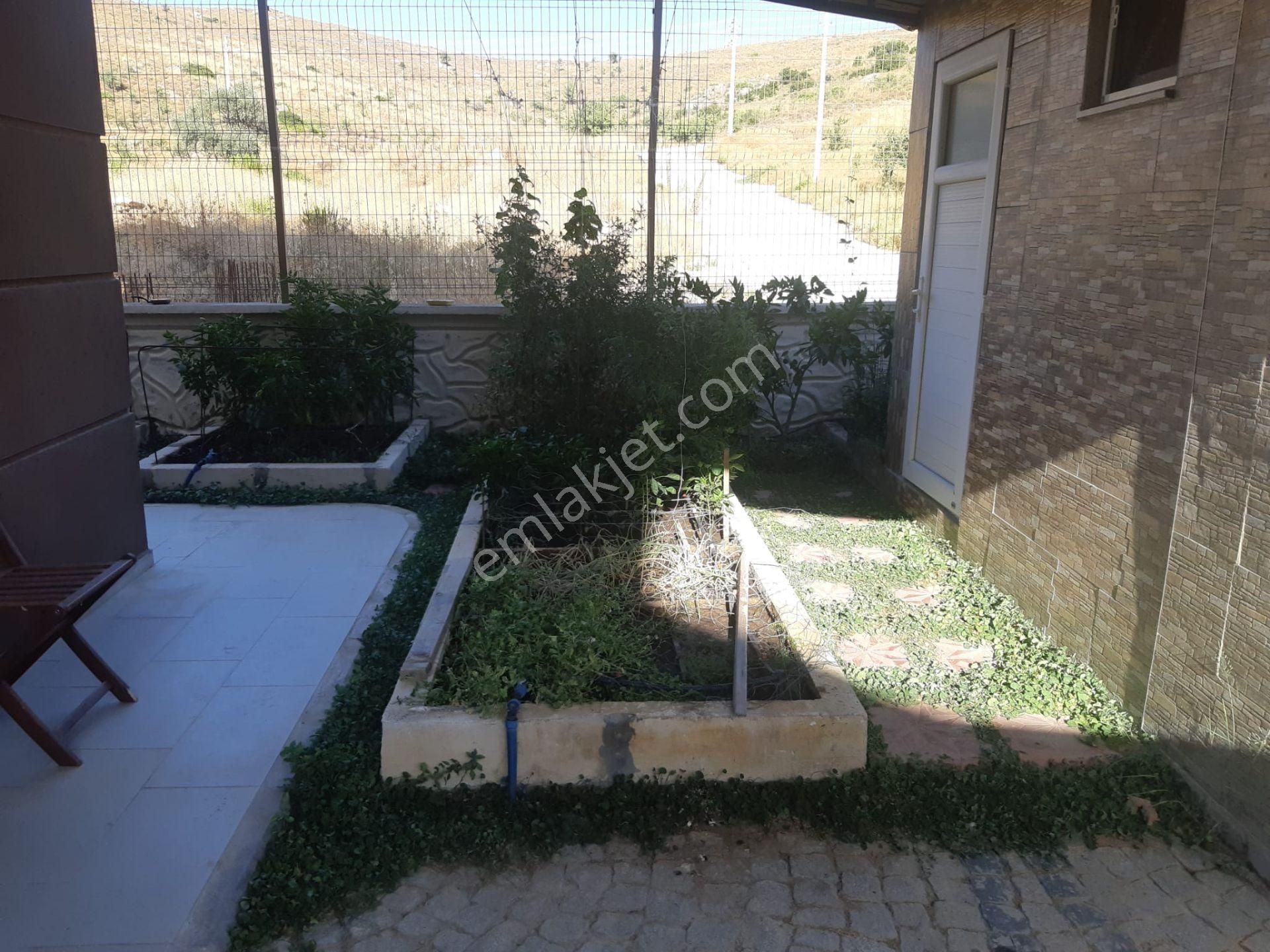 Seferihisar Sığacıkta Yeni Tripleks - Görsel 33