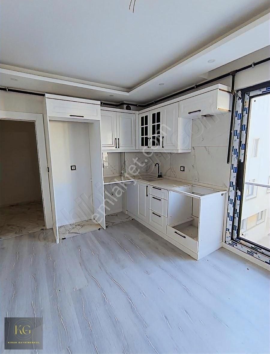 Manisa Yunusemre Mıradiyede Satılık Sıfır 2+1 Daire
