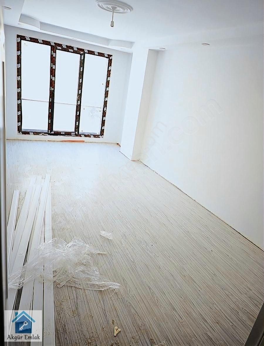 Akgür Emlak 2+1 Geniş Üst Kalite Sıfır Daire - Görsel 4