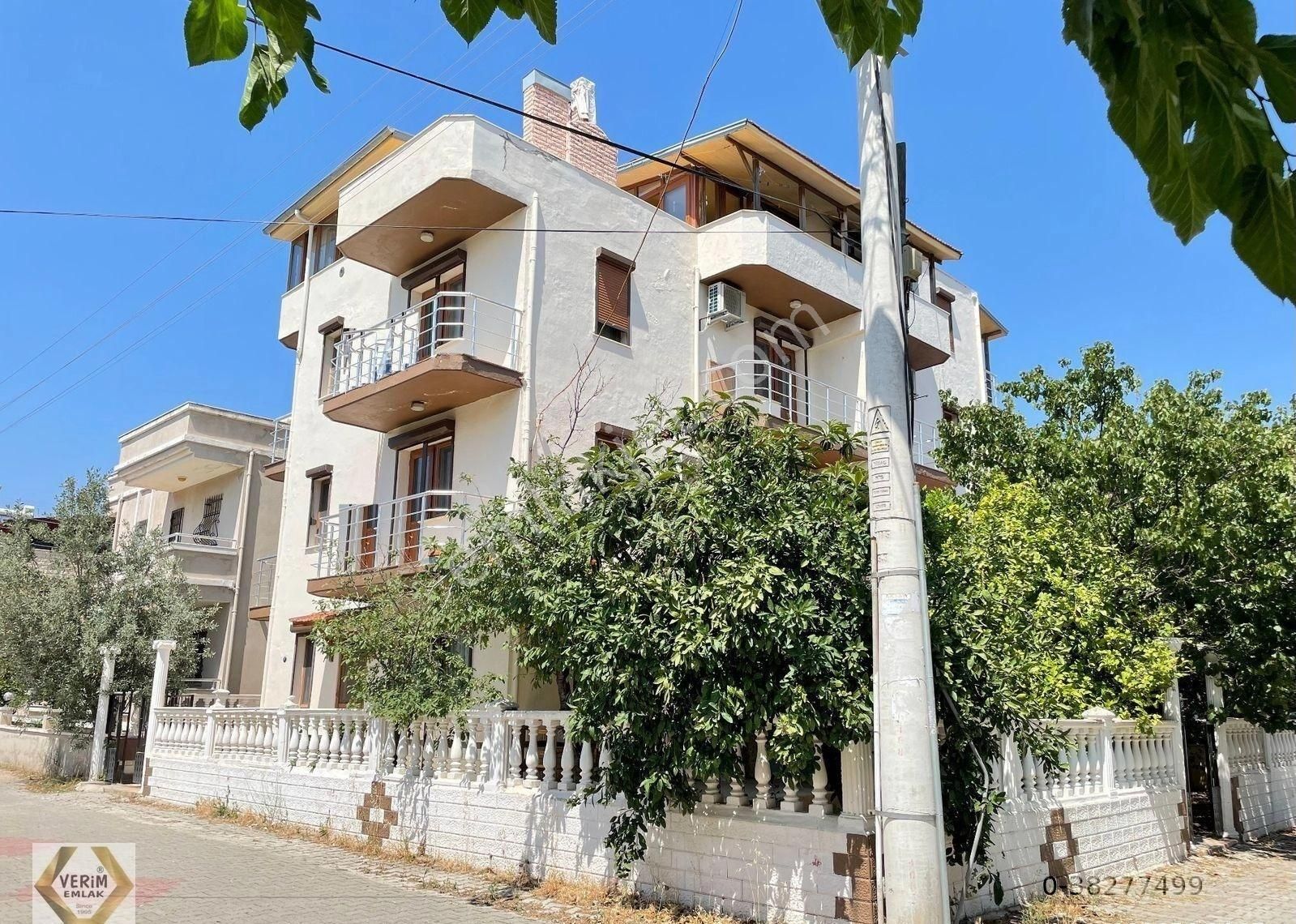 Seferihisar Ürkmez De Deniz Tarafında Satılık 2+1 Daire