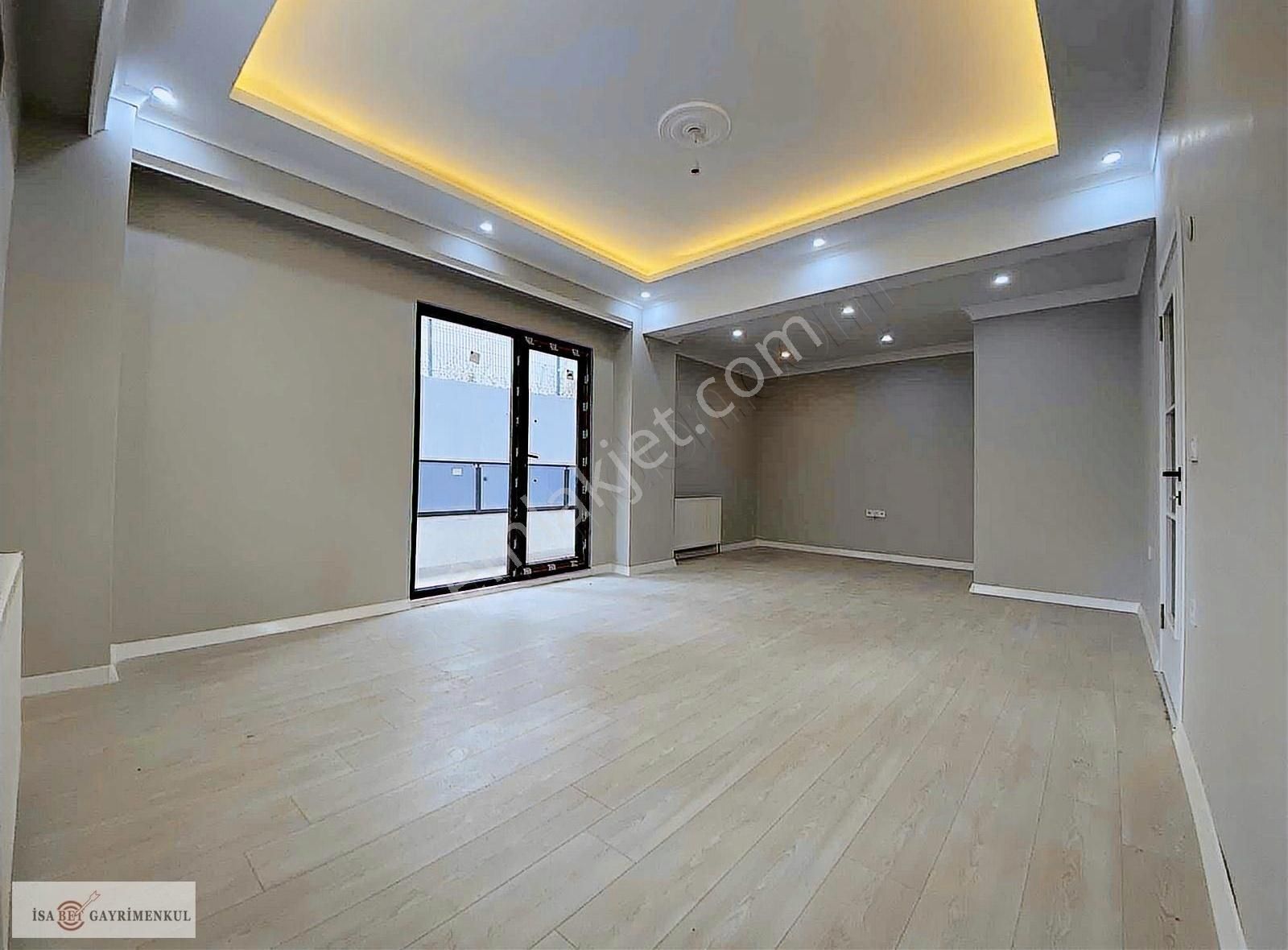 Osmangazi Mah Aşıroğlu Cad 3+1 Lüks 140m2 Ters Dubleks Daire!!