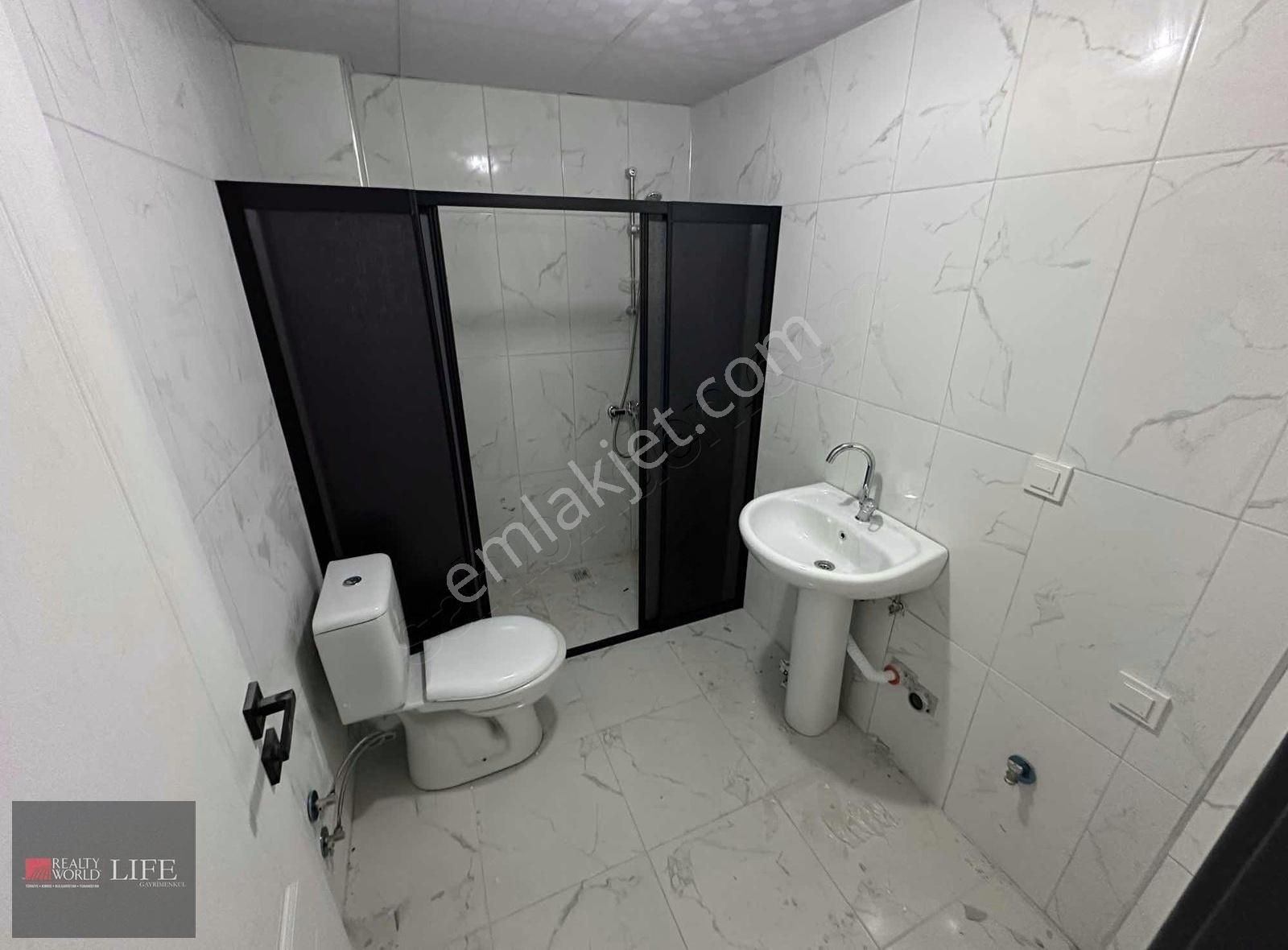 Rwlıfe// Yıldıztepe Mah. Mehtaplı Sk. Satılık Sıfır 2+1 Daire