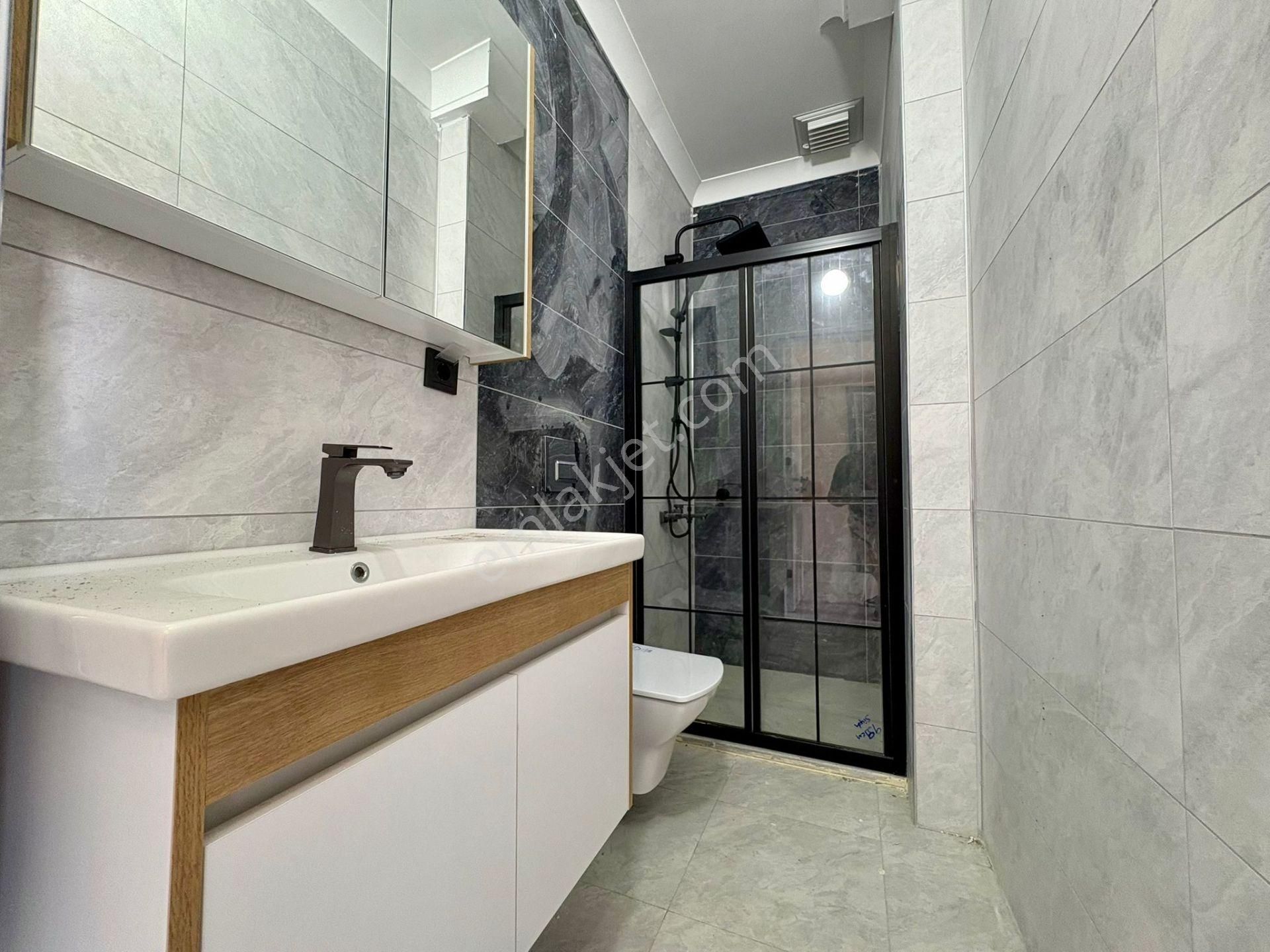 Sezgin Emlaktan Denize 200m, Sıfır, Bahçeli, 3+1 Lüks Triplex Villa - Görsel 19