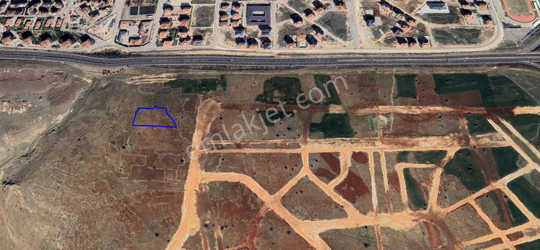 Bağlarbaşı Gevenli Mevkinde 1.35 Emsal Satılık Konut Arazisi - Görsel 3