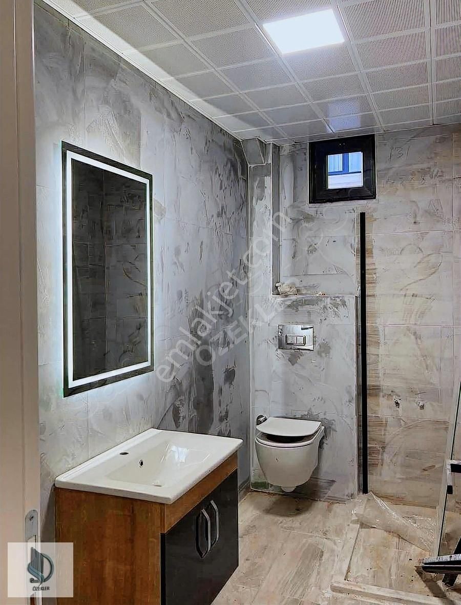 Yalova Çiftlikköy M.akifte Yüksek Giriş 2 +1 Kiralık Daire