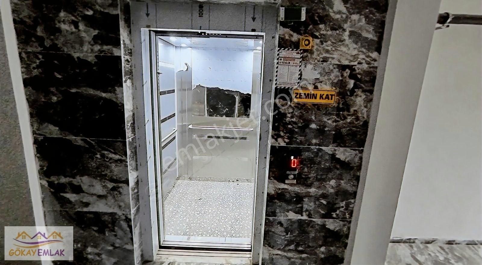 Tüvtürk Üzerinde Eşyalı Veya Eşyasız 2+1 Kiralık Daire