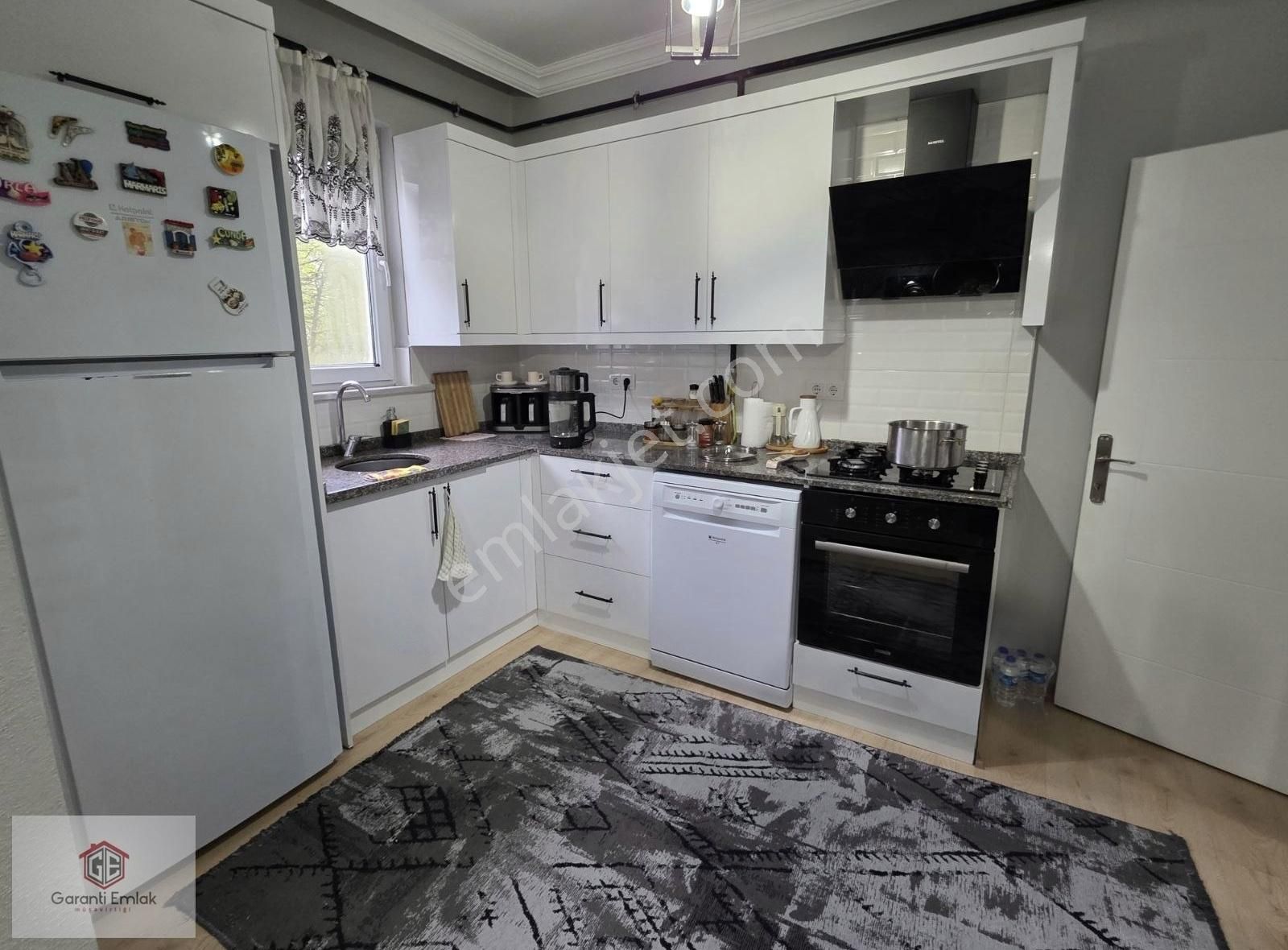 Devlet Hast Alt Tarafında 170 M2 4+1 Satılık Masrafsız Daire