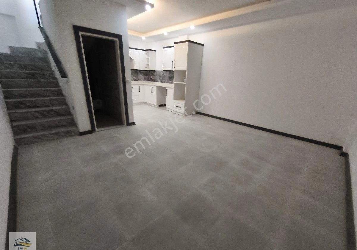 Didim Hisar'da Satılık 4+1 Sıfır Tripleks Villa - Görsel 14