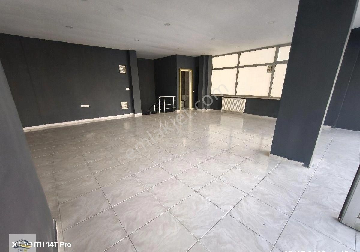 İlbade Mahallesinde Ana Cadde Üzerinde Kiralık 150m2 Dükkan