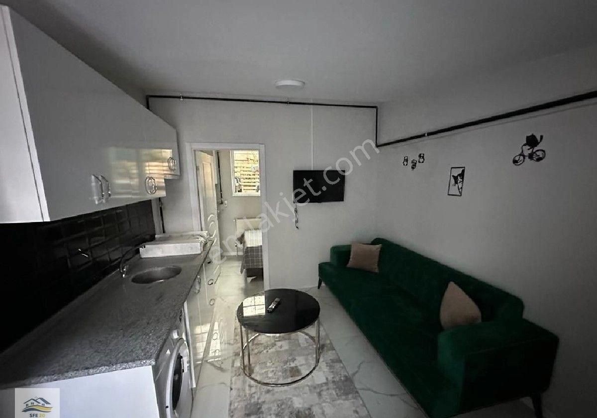 Yunus Emre Mahallesinde Üniversiteye Yakın Lokasyonda Müstakil Girişli Bahçel