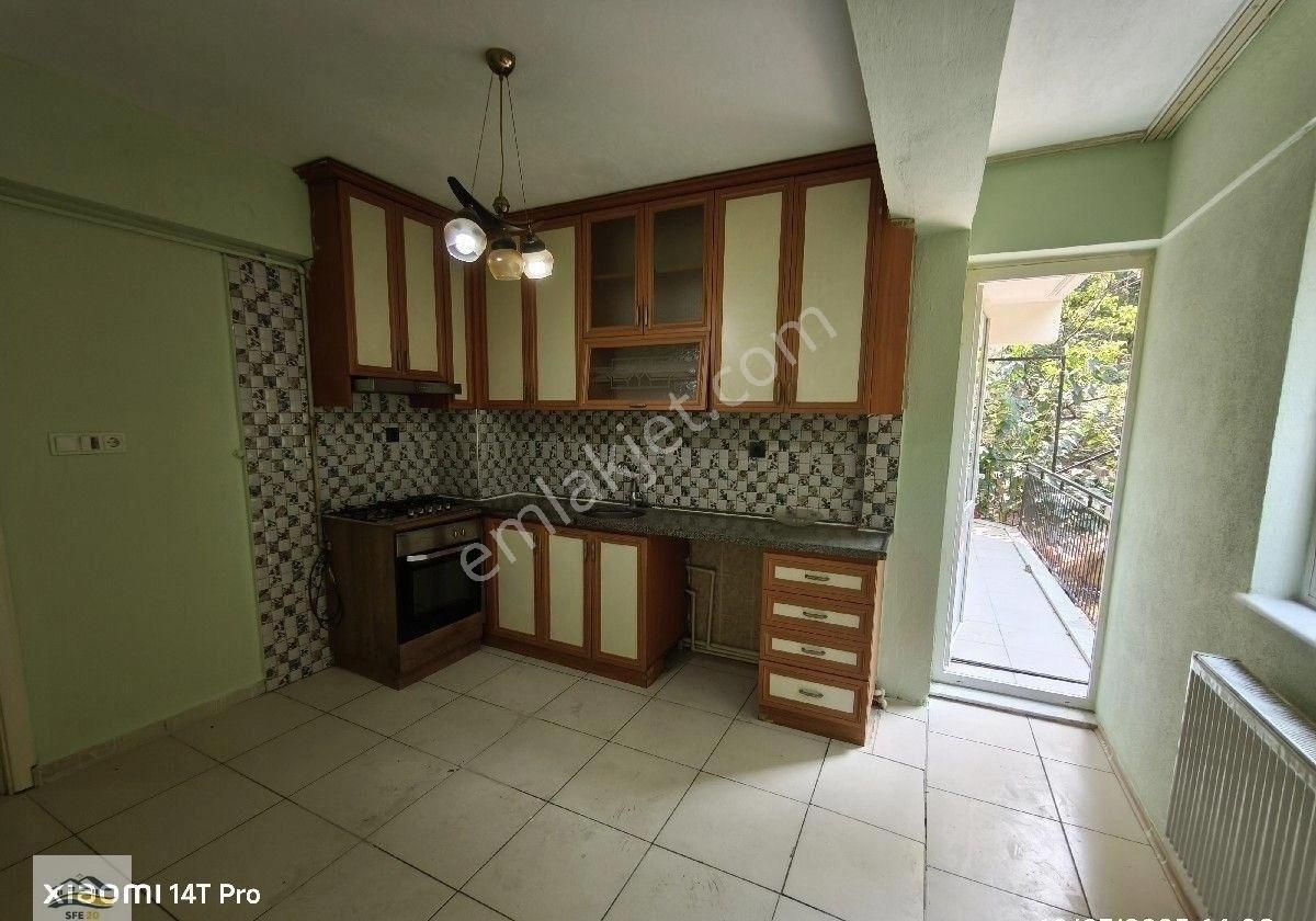 Bağbaşı Mahallesinde Kiralık 3+1 150 M2 Daire
