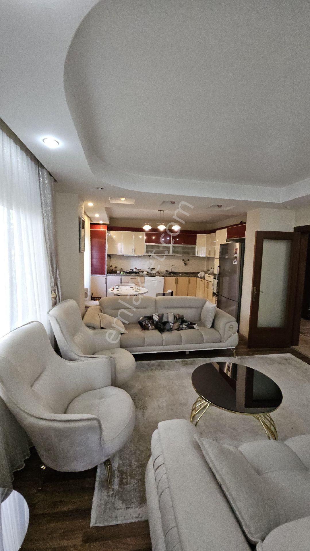 Tarsus Altaylılar Mahallesi İrem Su Sitesi Yüksek Zemin Daire.175 Metrekare 4+1