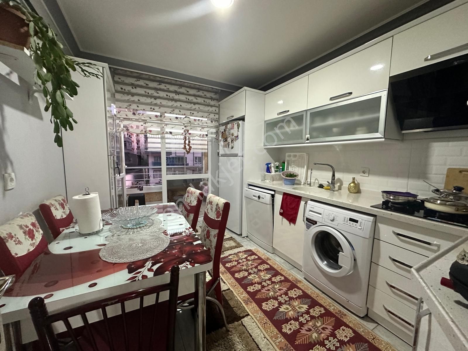 Keçiören Kanuni'de Katta Geniş M2 4+1