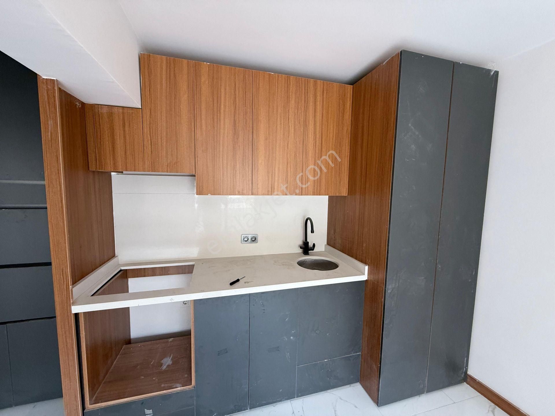 İzmir Dikili İsmetpaşa Havuzlu Otoparklı Satılık 1+1 Daireler - Görsel 33