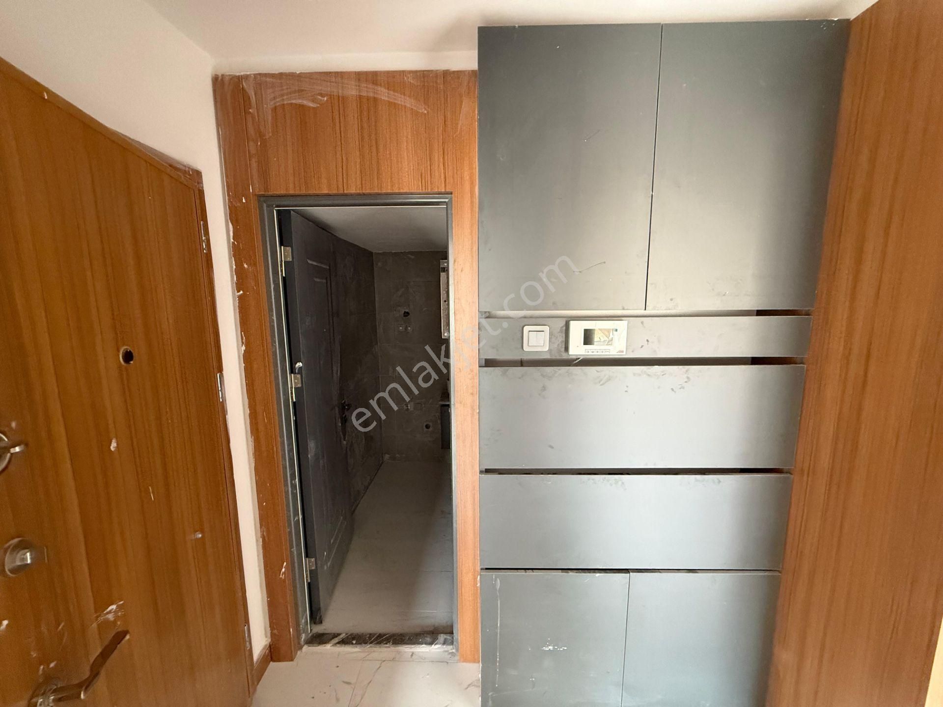 İzmir Dikili İsmetpaşa Havuzlu Otoparklı Satılık 1+1 Daireler - Görsel 8