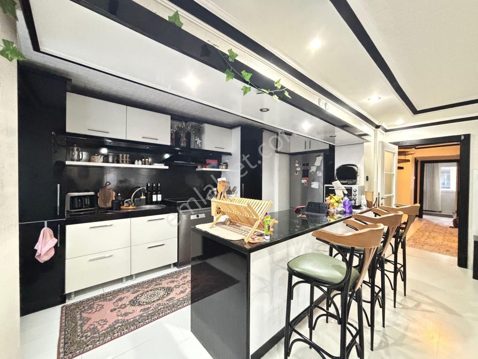 Taner Den, Öveçler Vadisi Yanı Ferah Ve Kullanışlı 4+1 Daire