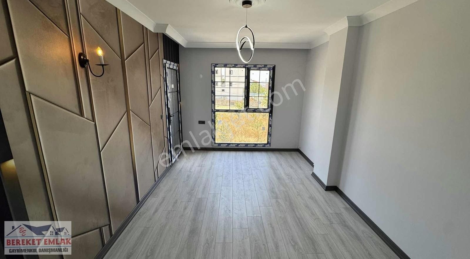 Bereket Emlaktan Cadde Cepheli Lüx Villa - Görsel 8