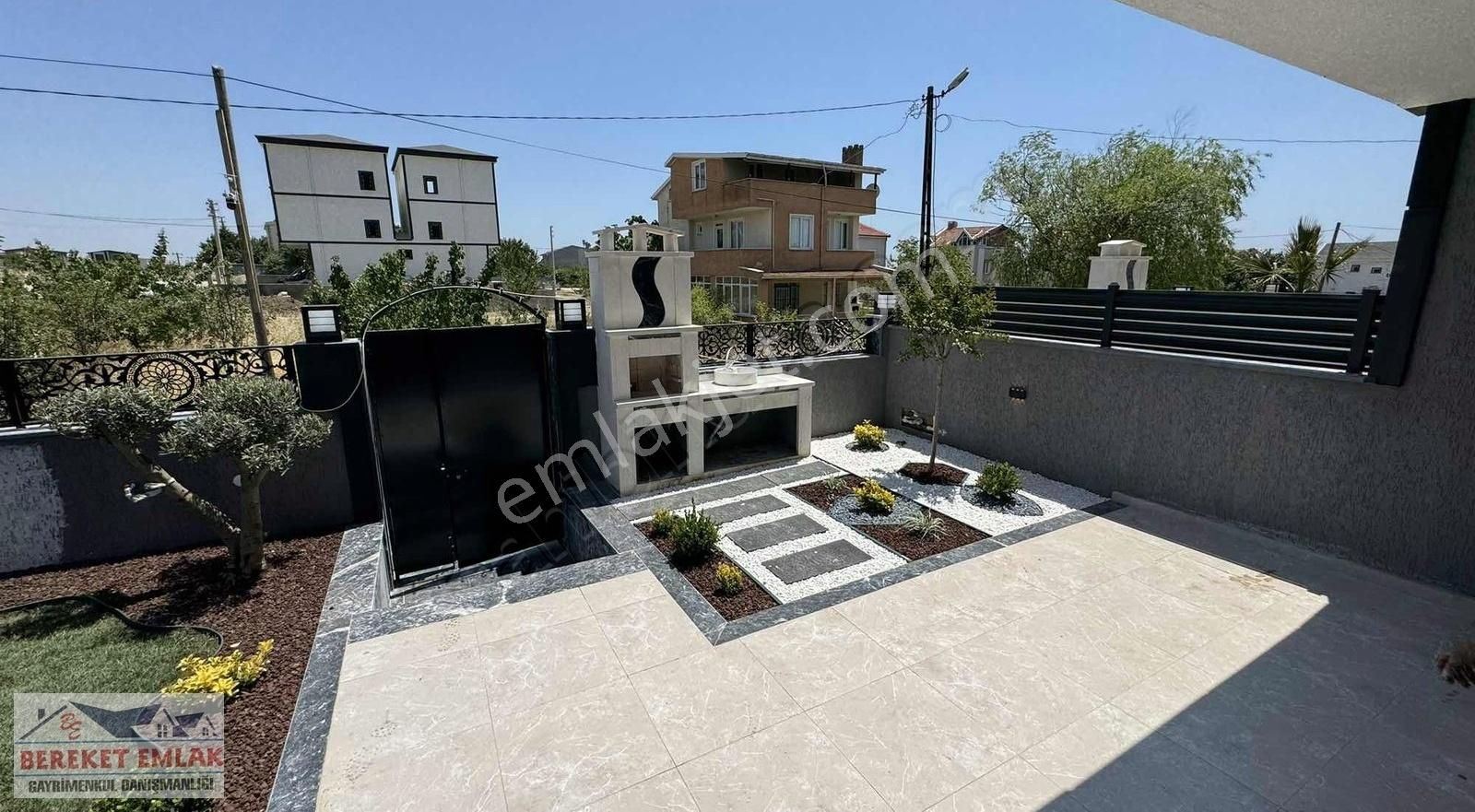 Bereket Emlaktan Cadde Cepheli Lüx Villa - Görsel 28