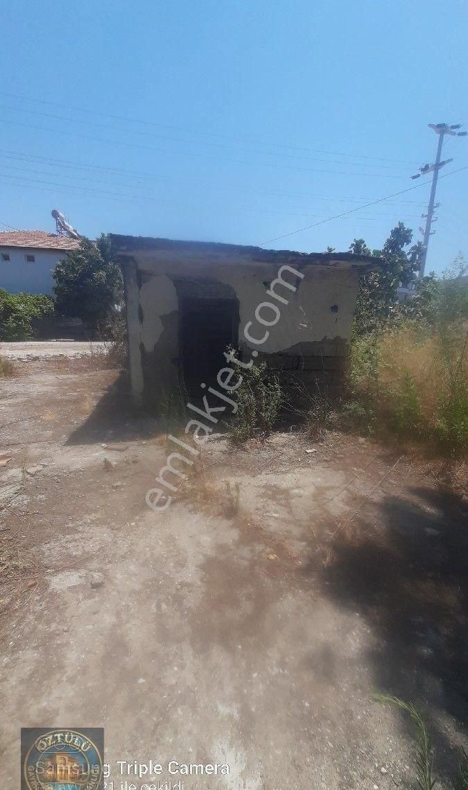 Öztülü Emlak'dan: 682 M2 İçinde Müstakil Ev - Görsel 2