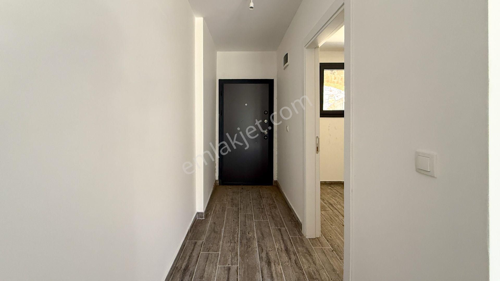 Küçükköyde Satılık, Taş Mimarili Han İçinde,havuzlu 1+1 Daire - Görsel 9