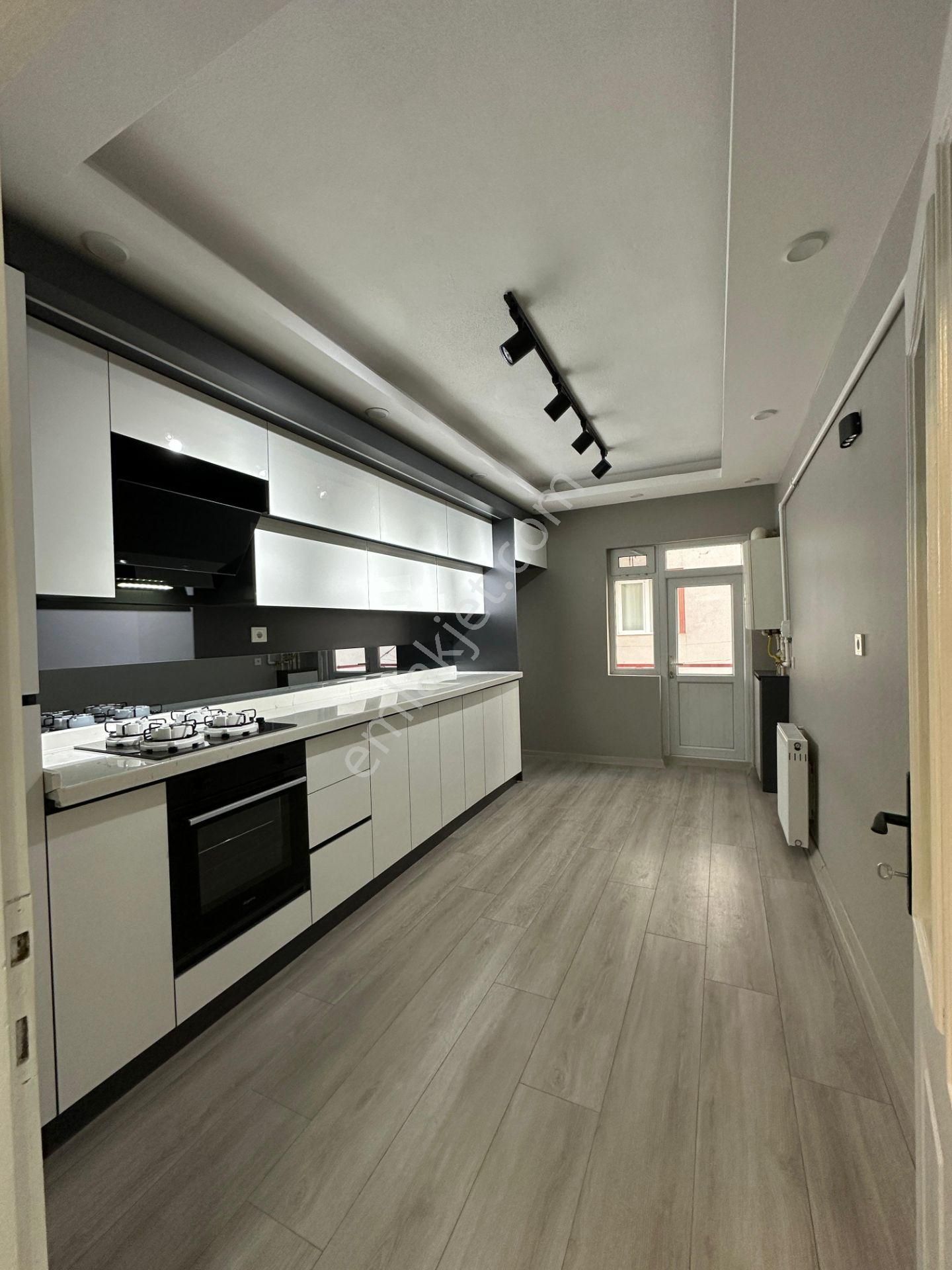 Ankara Kazançtan Ultra Lüks Yapılı Asansörlü Merkezi Konumda Satılık 3+1 Daire - Görsel 30