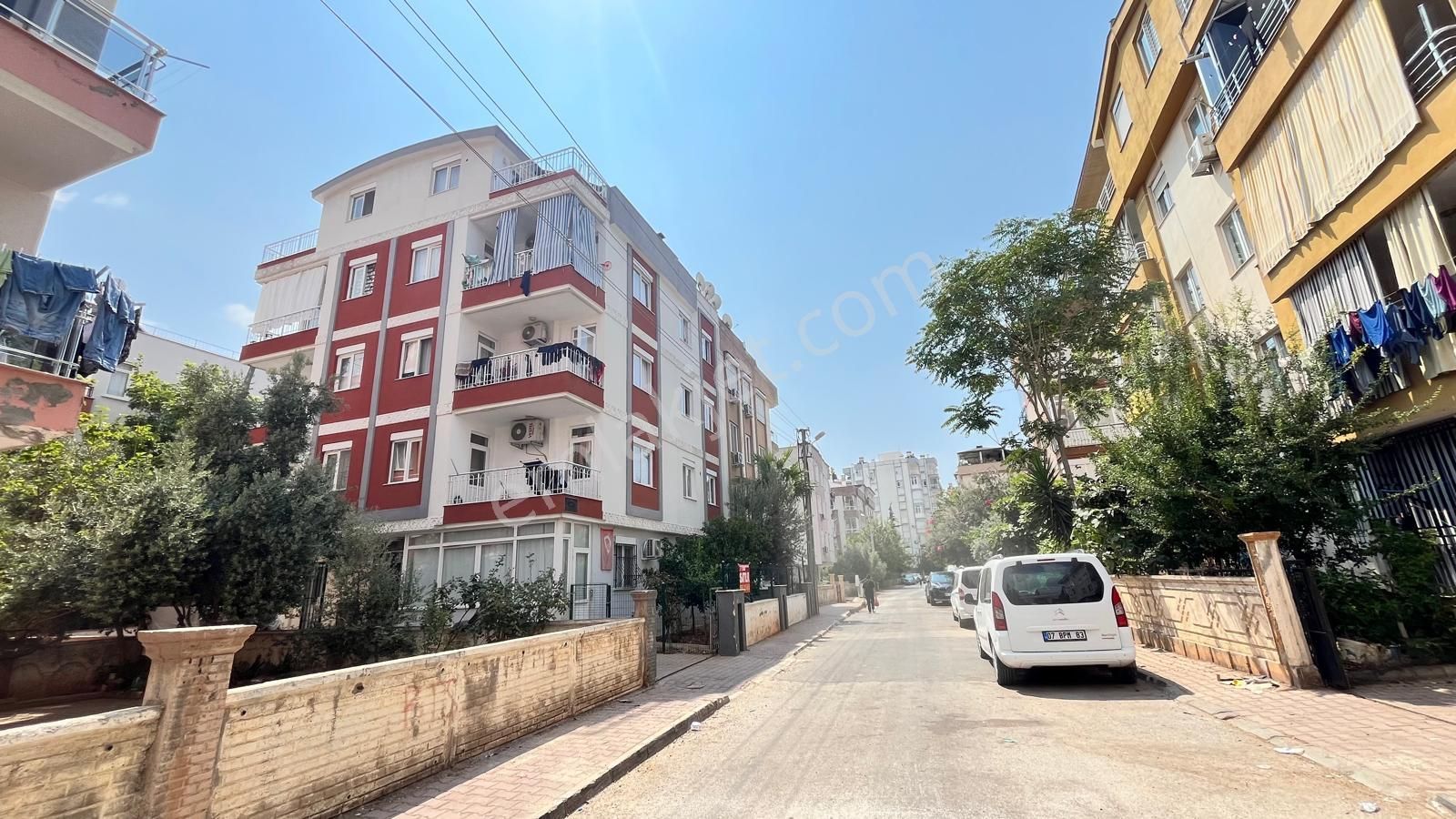Muratpaşa Konuksever'de Satılık 3+1 Dublex Daire