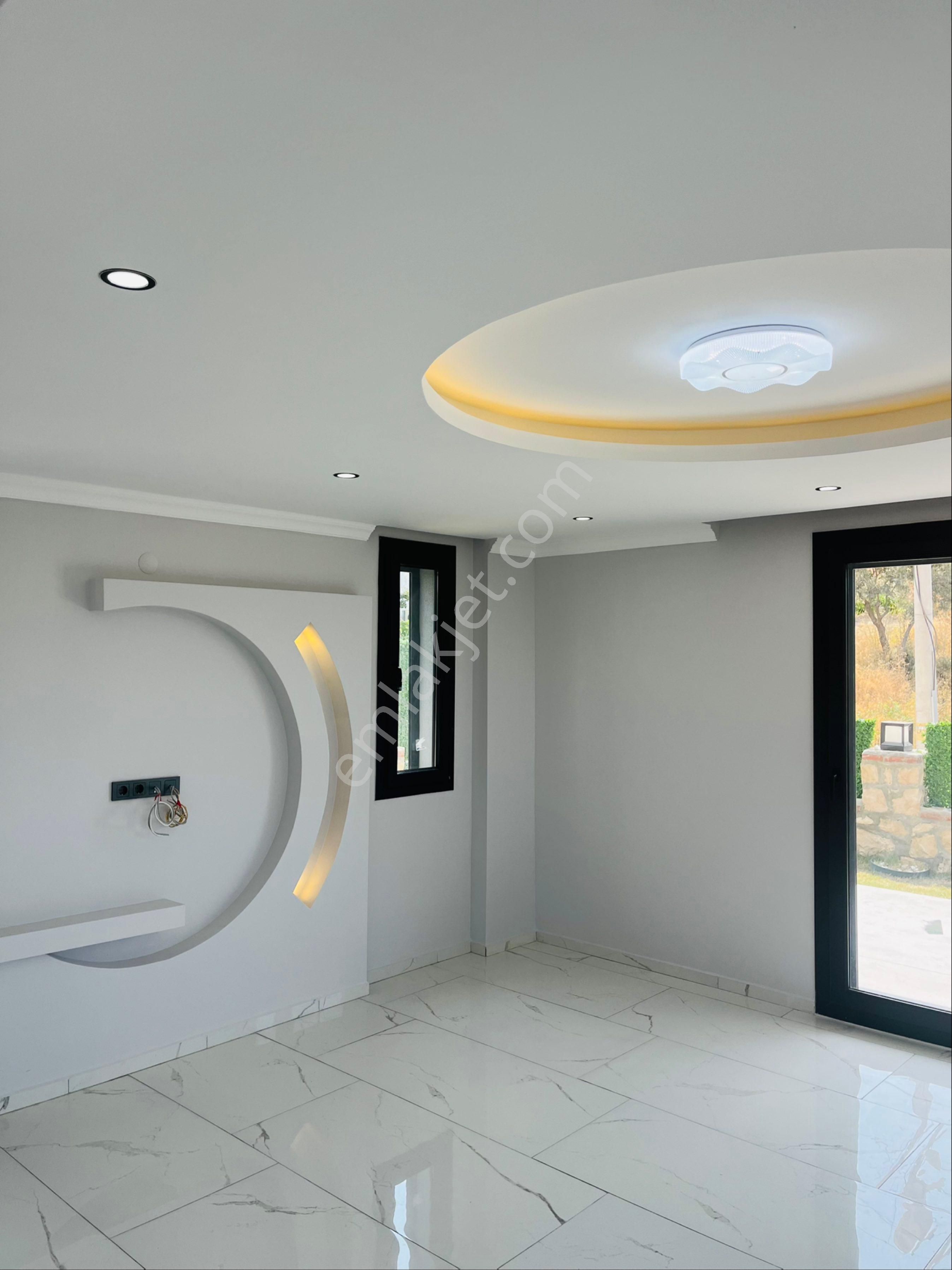 Didim Hisarda Satılık 3+1 Ayrı Mutfak - Görsel 13