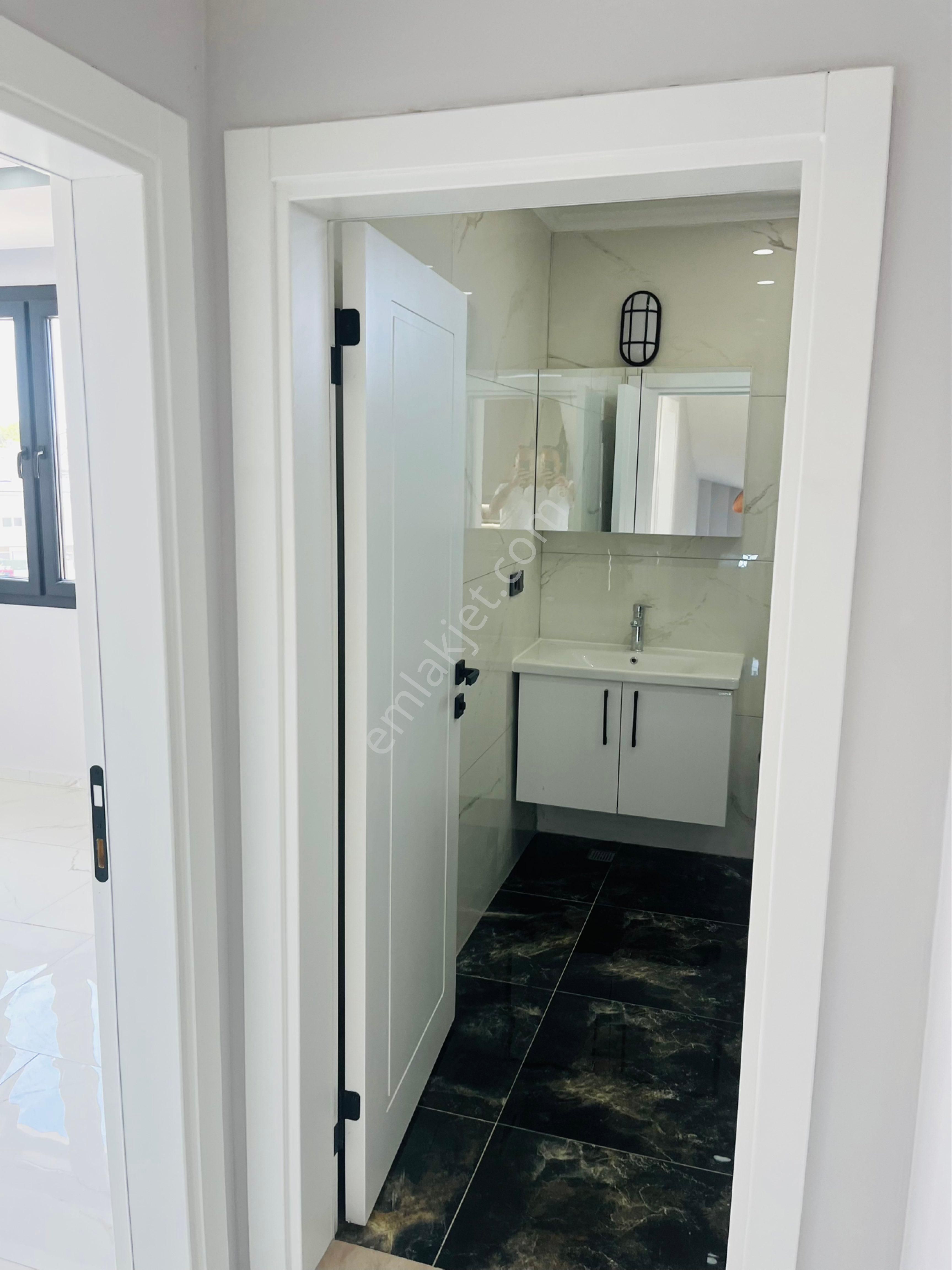 Didim Hisarda Satılık 3+1 Ayrı Mutfak - Görsel 33