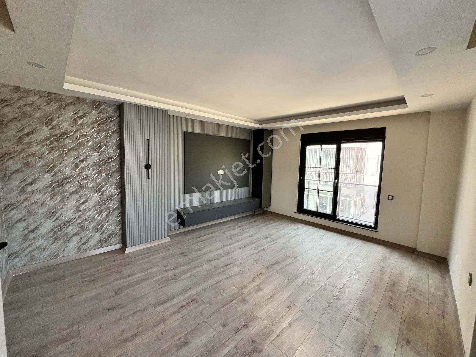Full Kapsamlı Akıllı Ev Sistemleri İle Arakat 2+1