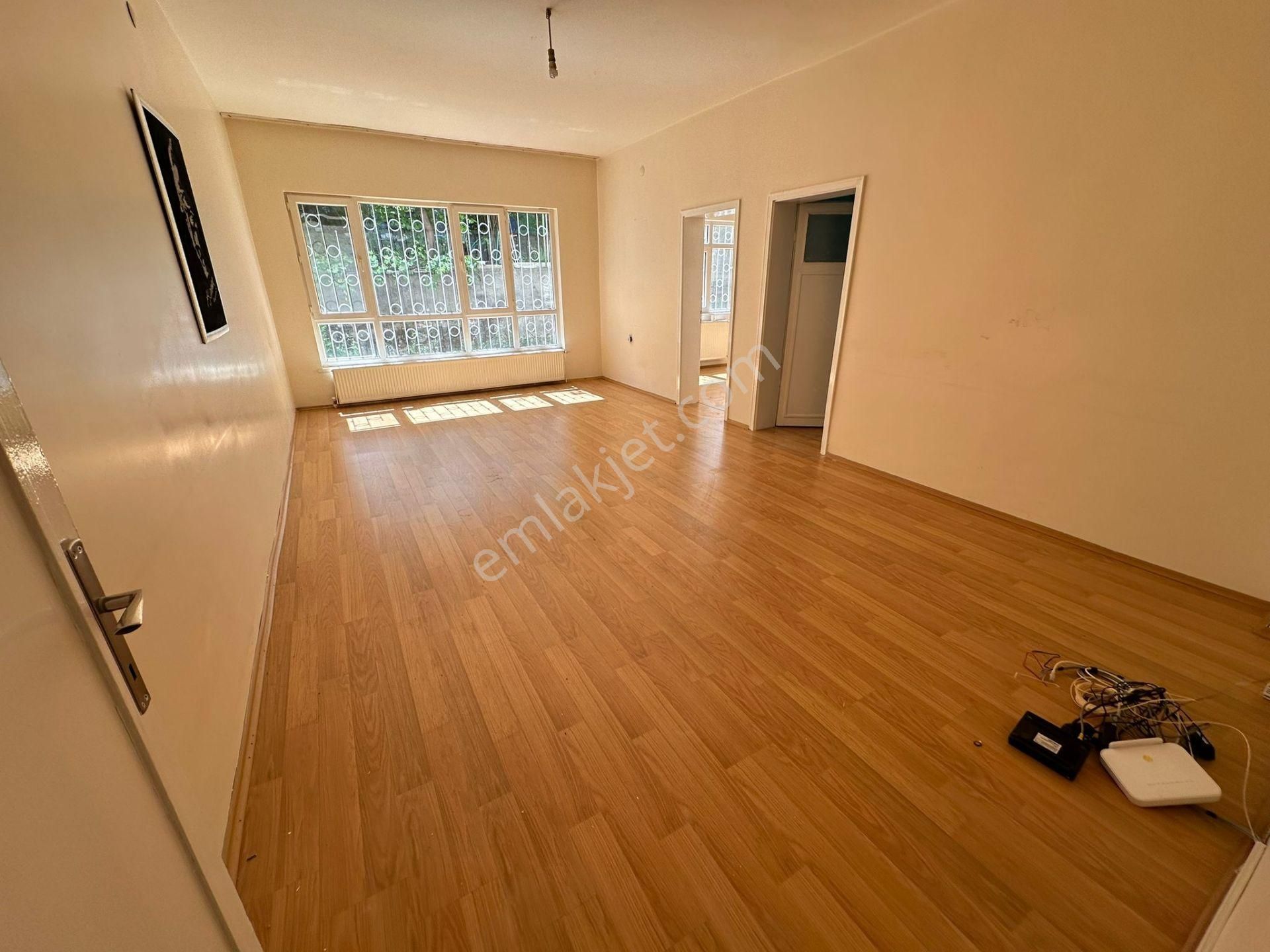 Yunus Emre Cadde Yakını 3+1 Mantolamalı Giriş Daire