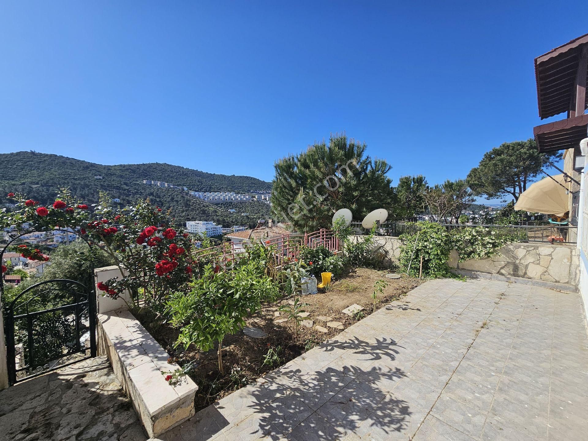 Muğla Güllük Satılık Deniz Manzaralı Villa - Görsel 3