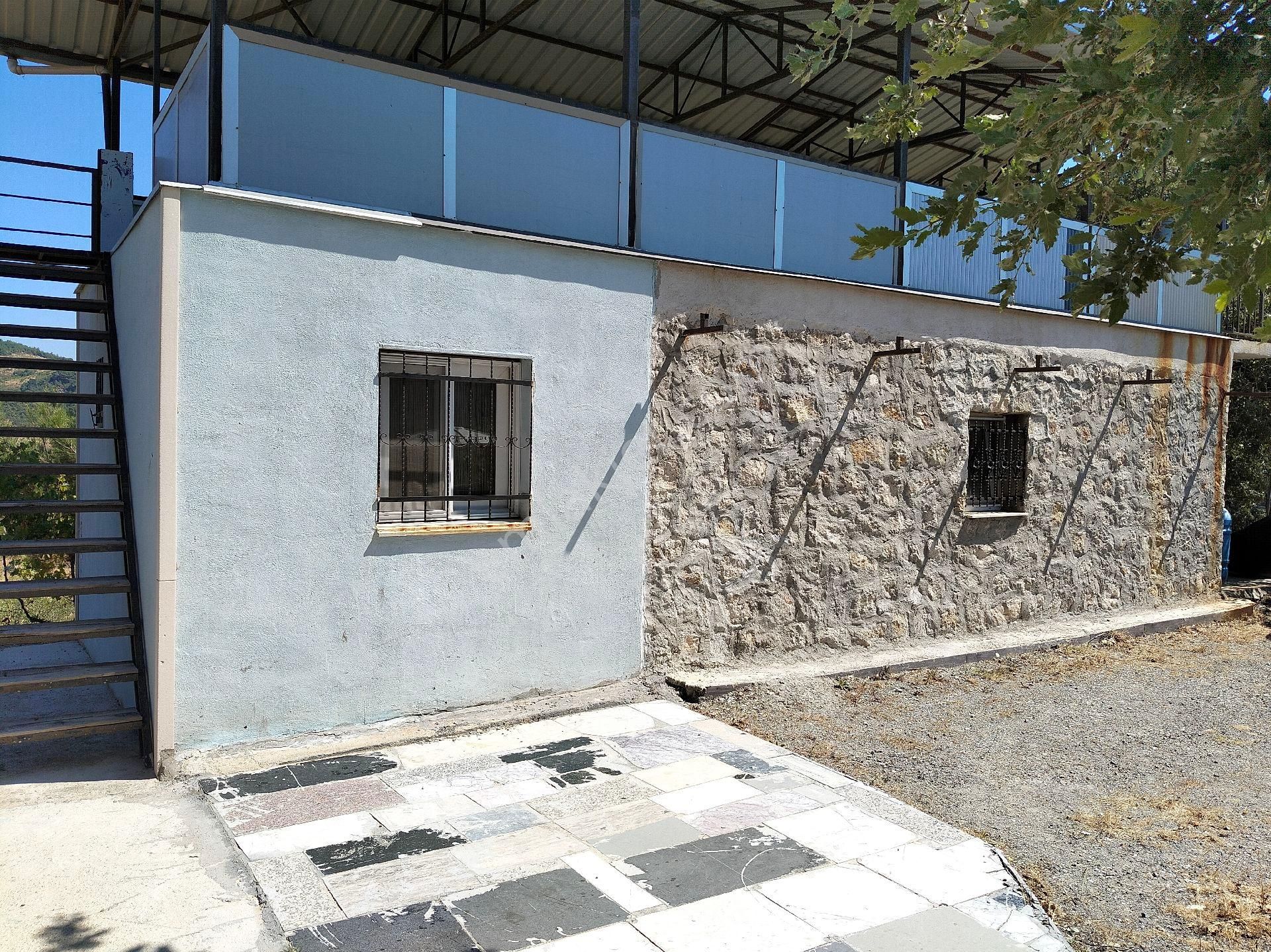 Kavacık Ta Taş Ev Bahçe