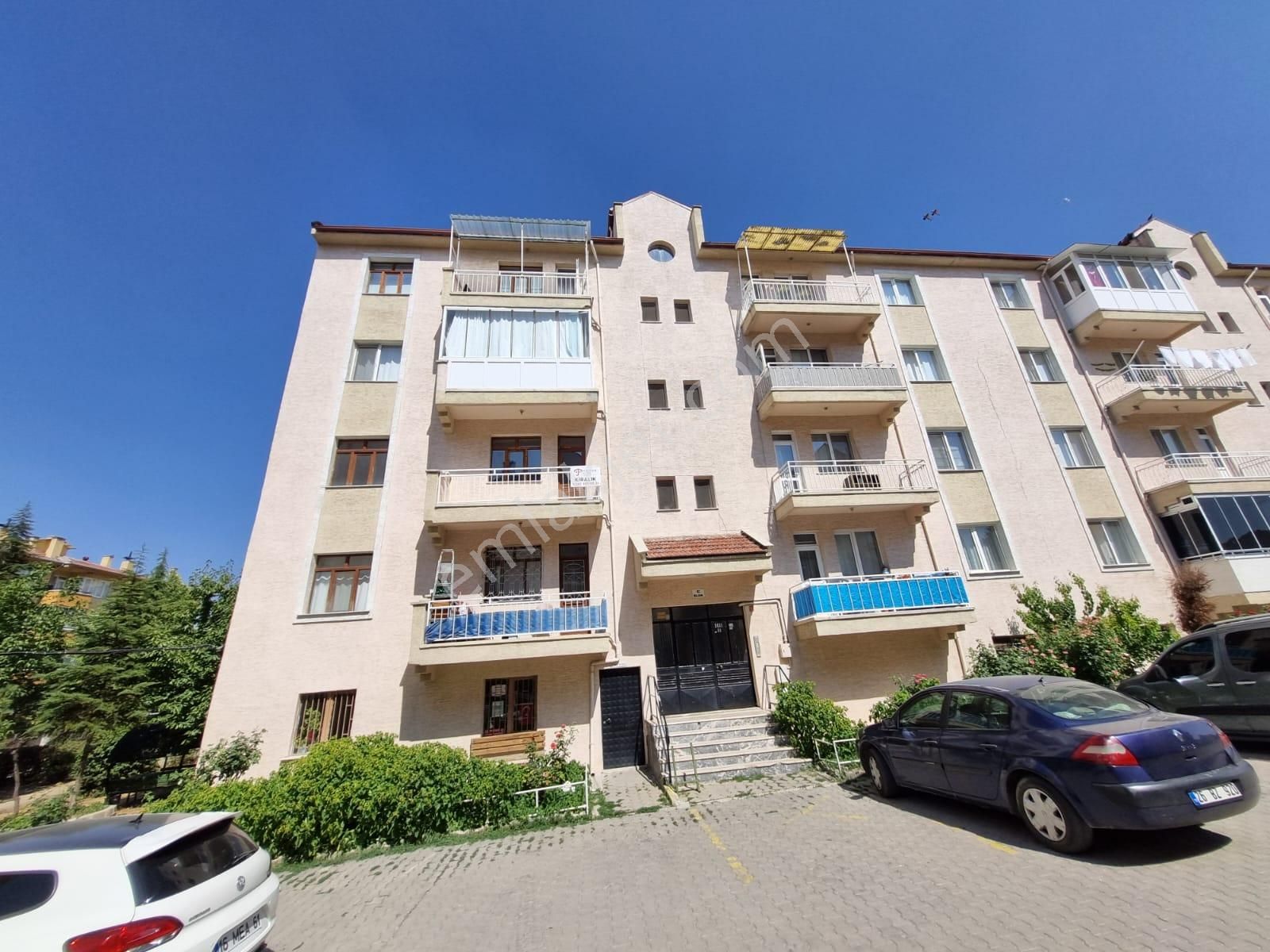 Gündoğdu Mh, Site İçi, Kiralık 3+1 Daire